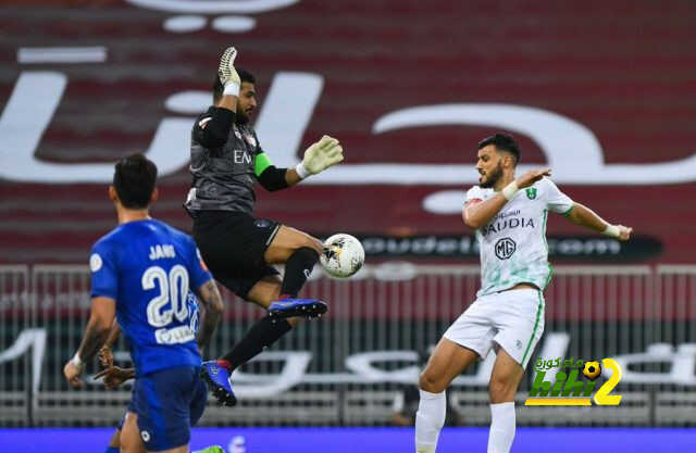لماذا عمر السومه لاعب تاريخي ؟