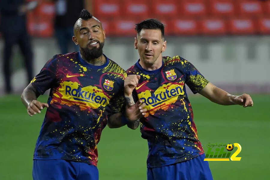 ميسي أخر إنتقال فيدال إلى برشلونة ثمانية أعوام كاملة !