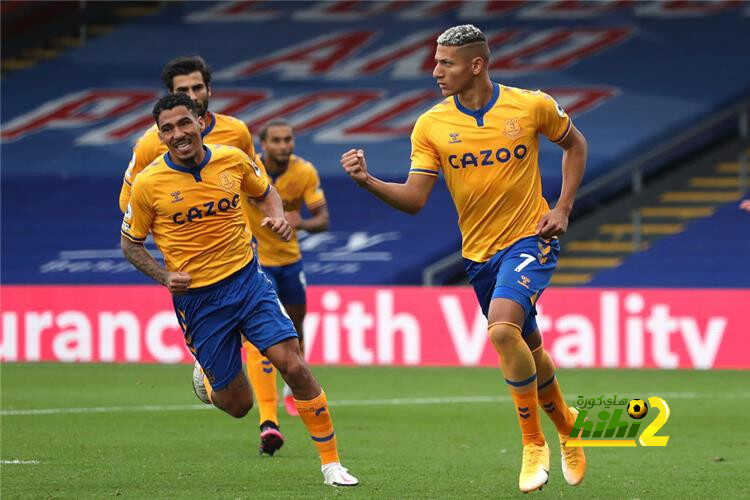 إيفرتون الأفضل في البريميرليج هذا الموسم