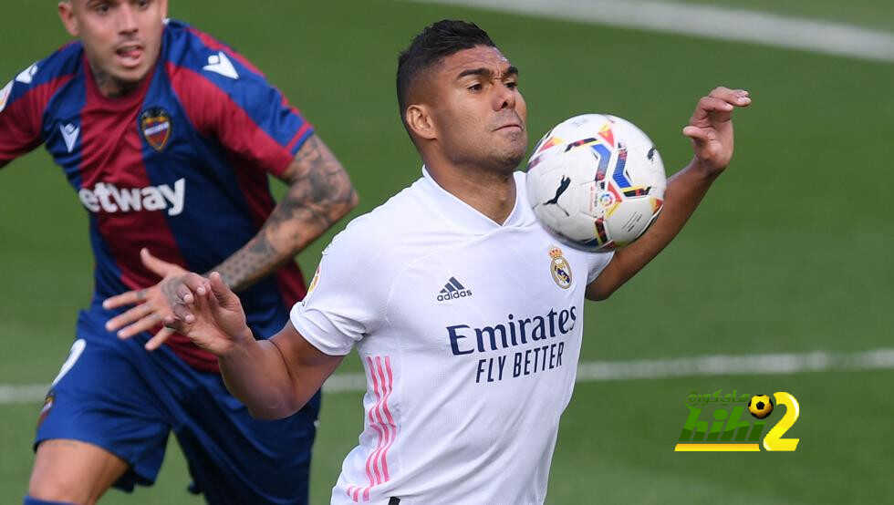 كارلوس كاسيميرو ذو الوجهين مع ريال مدريد