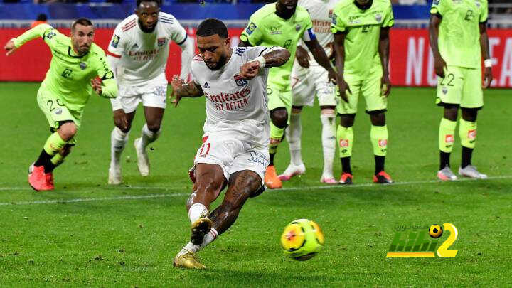 برشلونة فشل في ضم ديباي رغم تسهيلات ليون