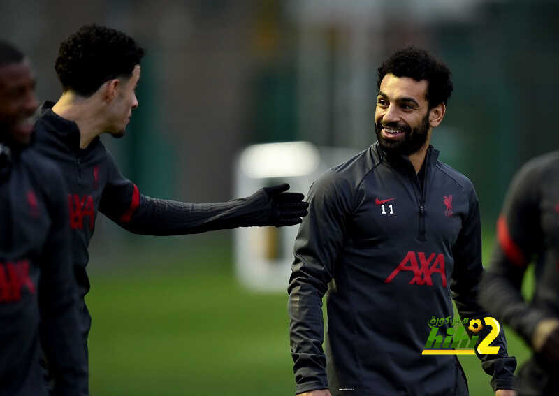 صور: ليفربول يطمئن جماهيره على صلاح قبل مباراة وست هام
