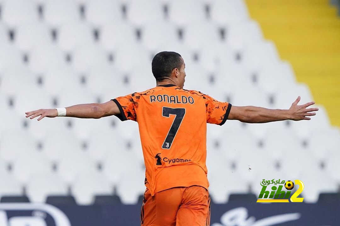 كيف عادل رونالدو أمس رقمه القياسي مع مانشستر يونايتد؟