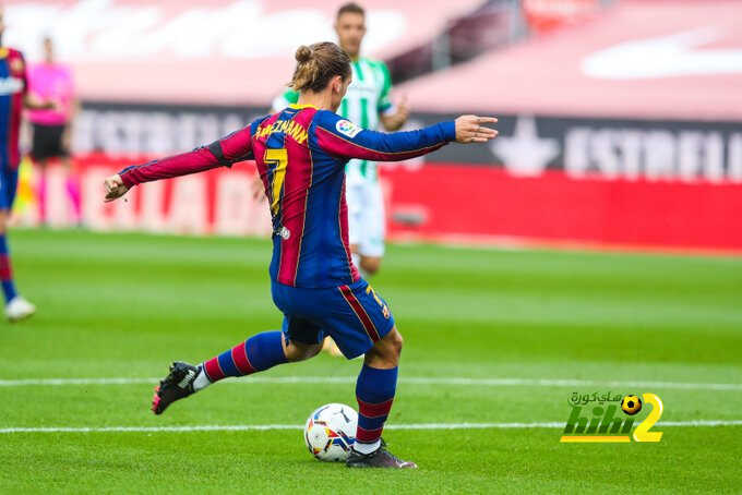 فيديو: إهدار غريزمان لركلة جزاء لبرشلونة أمام بيتيس