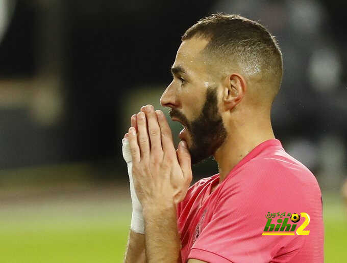 أسباب استبدال كريم بنزيما قبل نهاية مباراة ريال مدريد وفالنسيا