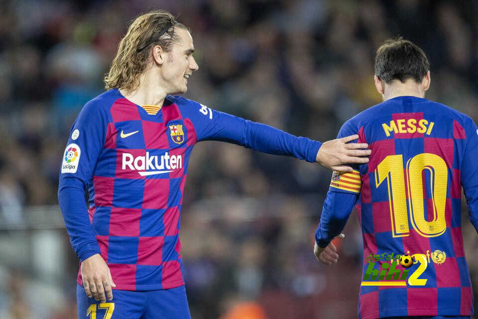 سانز يدافع عن موقف غريزمان في مران برشلونة