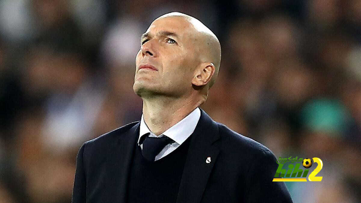 انقسام في غرفة ملابس ريال مدريد بسبب تصريحات زيدان!
