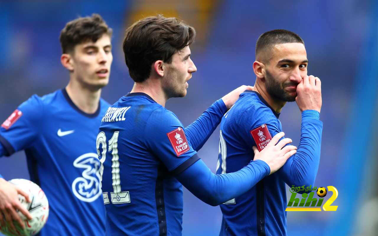 هل يفرط البلوز في زياش مُبكرًا؟