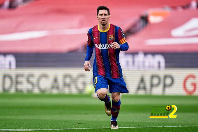 هل تعتقد أن ميسي سيبقى مع برشلونة الموسم المقبل؟