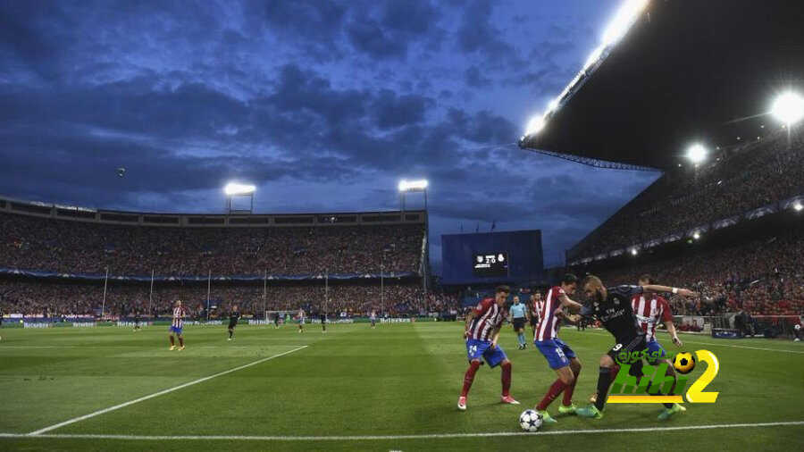 ماهو موقف بنزيما مع ريال مدريد ؟
