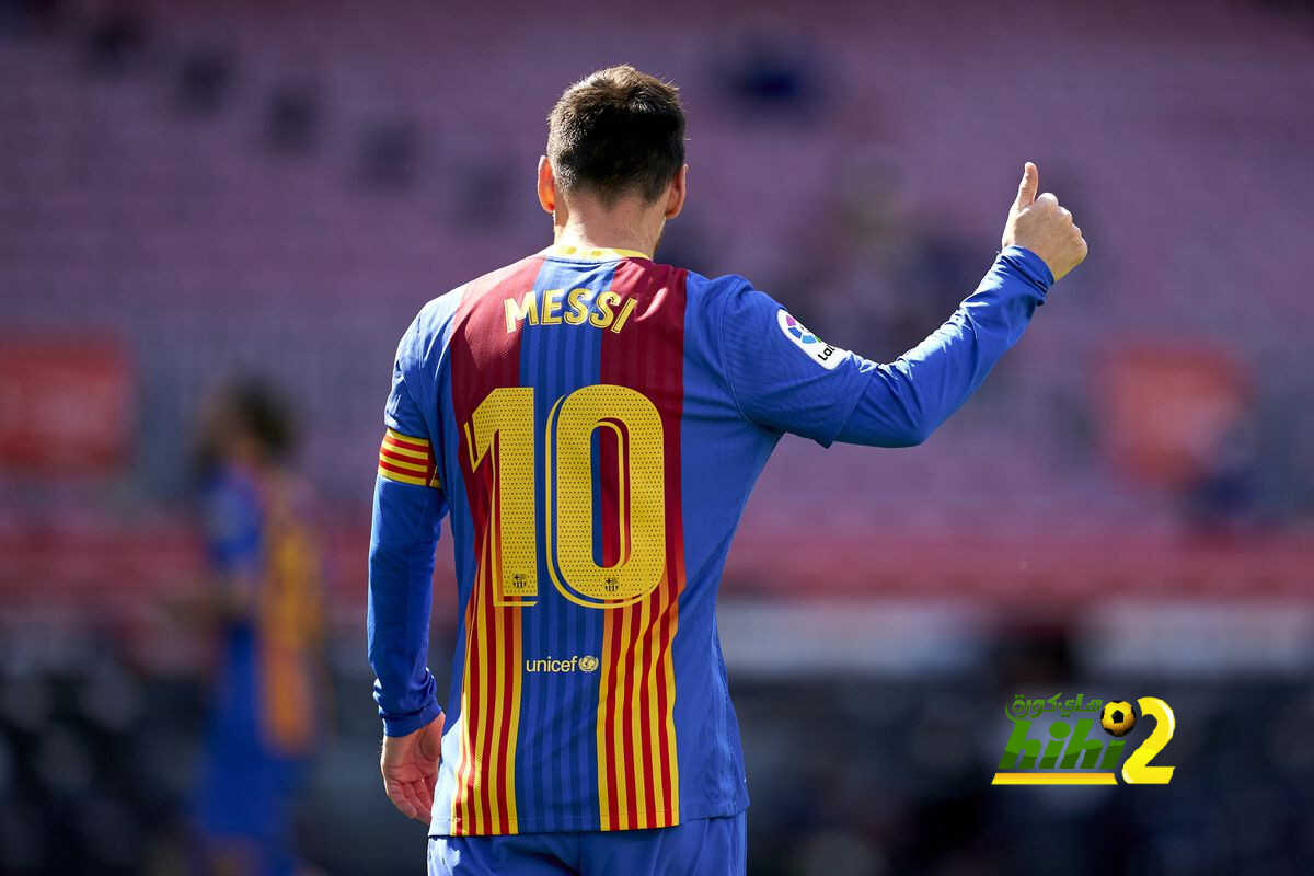 صحفي كتالوني يؤكد حسم برشلونة أزمة تسجيل ميسي