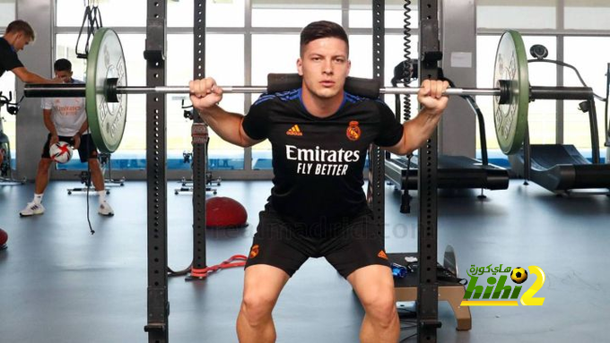 يوفيتش مع ريال مدريد فحم …مع صربيا فخم !