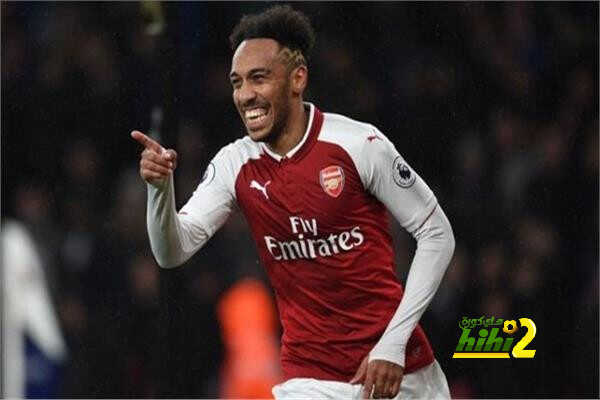 صورة : اوباميانج يصل لمطار برشلونة