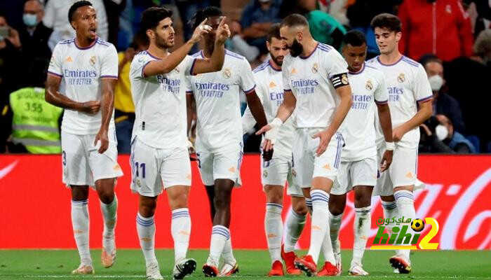 ثلاثي بارز من ريال مدريد يواجه شبح الغياب عن الكلاسيكو