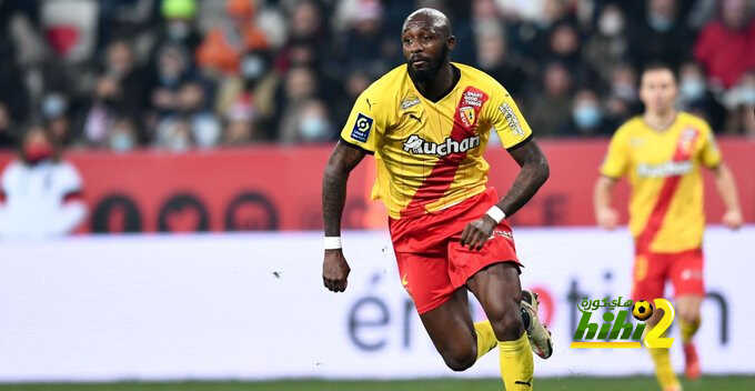 لاعب لانس الفرنسي على رادار الميلان