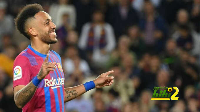 اوباميانج يحقق رقمًا مميزًا في برشلونة