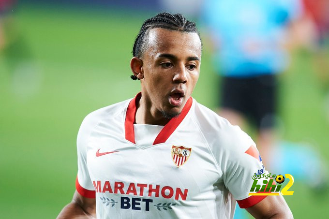 برشلونة يغري إشبيلية بهذا الثنائي من أجل كوندي !