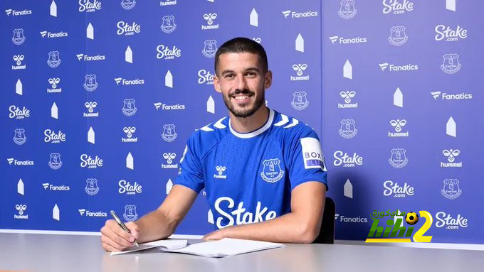 إيفرتون يضم قائد وولفرهامبتون لمدة موسم