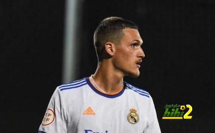 من هو السبب الرئيسي الذي جعل باريس سان جيرمان يفاوض مارين مدافع ريال مدريد ؟