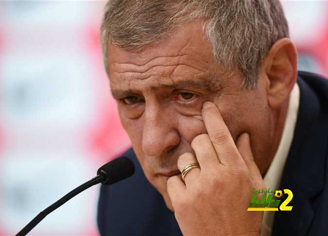لماذا سخر الكثيرون من خبر تعيين سانتوس مديرا فنيا لمنتخب بولندا ؟