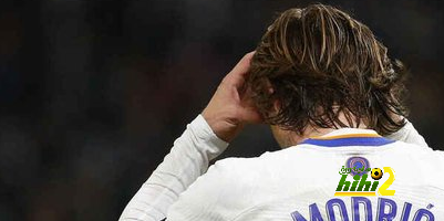 كلمات مودريتش لبنزيما بين شوطي الكلاسيكو جرس إنذار للريال