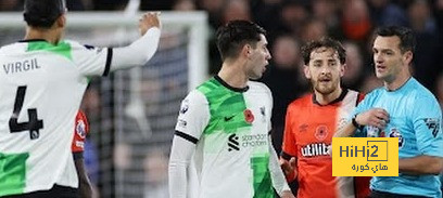 تقييم لاعبو ليفربول في الشوط الأول أمام لوتون تاون