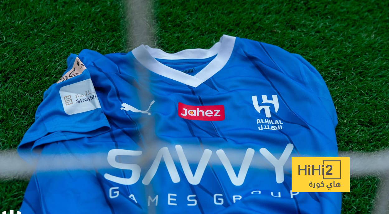 الهلال بالقميص الأساسي أمام التعاون