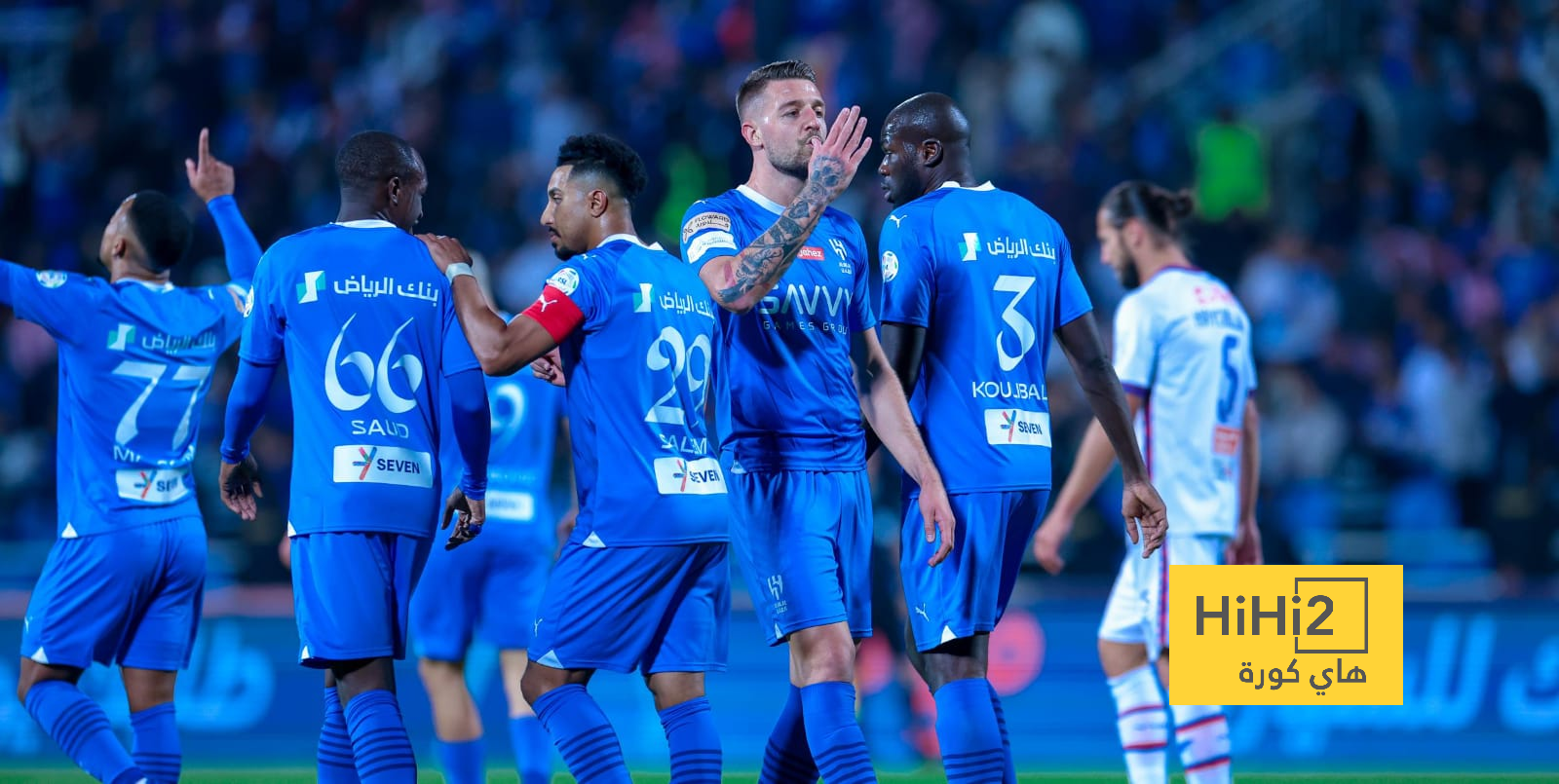 الهلال يتقدم أمام أبها بثنائية في الشوط الأول
