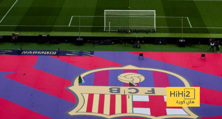 الجماهير تتوافد على ملعب برشلونة قبل مواجهة لاس بالماس