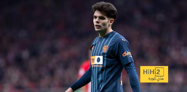 استبعاد لاعب فالنسيا من مباراة برشلونة