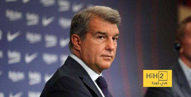 عاجل ورسميًا.. برشلونة يعلن رحيل نجم الفريق