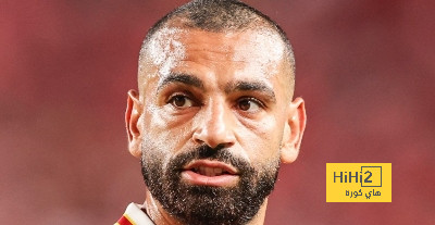 لوك جديد للمهاجم المصري محمد صلاح يصيب عشاق ليفربول بالحيرة