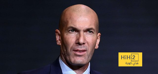 زيدان مرشح للعودة إلى ريال مدريد في حال رحيل أنشيلوتي