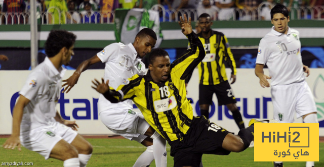 الأهلي يعطل الهلال مثلما فعل من قبل مع الإتحاد