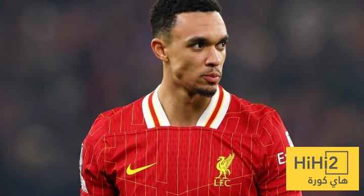 هجوم جماهير ليفربول على أرنولد بعد إعلان رحيله