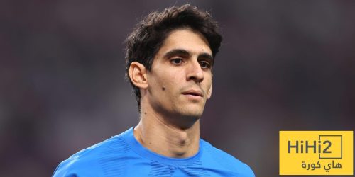 بإحصائية كارثية.. بونو يدون اسمه في تاريخ الهلال!