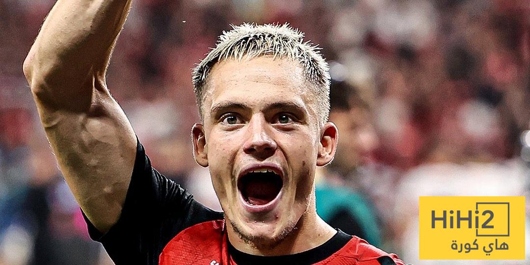 باير ليفركوزن يحدد شروطه لبيع فلوريان فيرتز