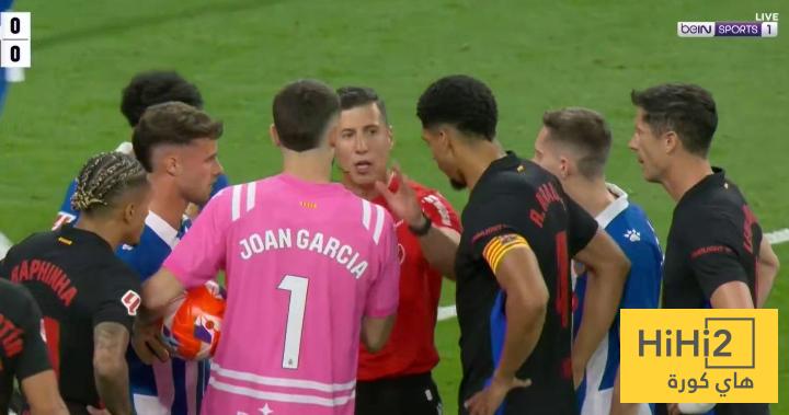إيقاف مباراة برشلونة و اسبانيول بسبب حادثة دهس.. شاهد الواقعة