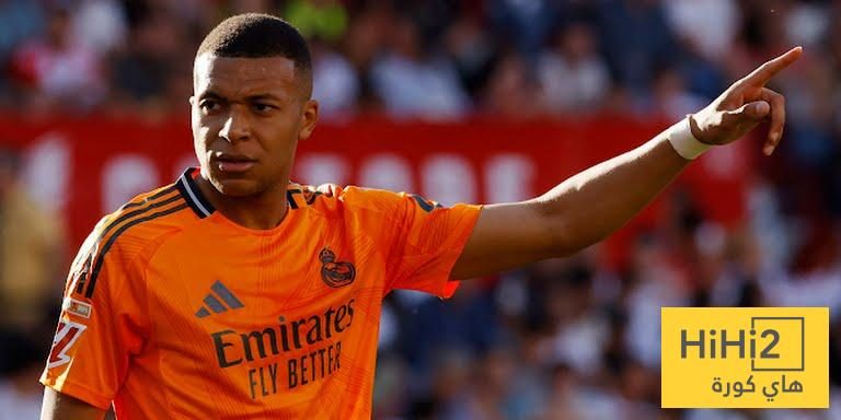 ريال مدريد يسجل الهدف الأول أمام إشبيلية