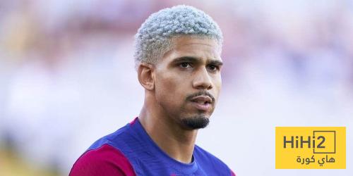 تعزيز دفاع برشلونة يعتمد على أراوخو
