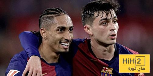 لاعب من الريال واثنين من برشلونة .. تشكيلة الموسم