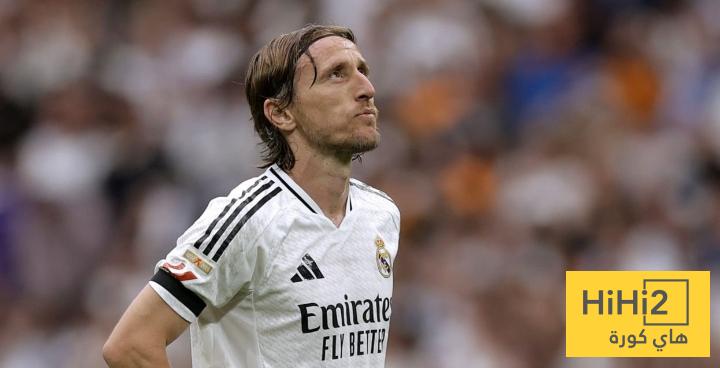 صورة سينمائية.. مودريتش أمام جمهور ريال مدريد