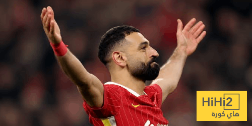 صلاح يناطح أساطير الدوري الإنجليزي