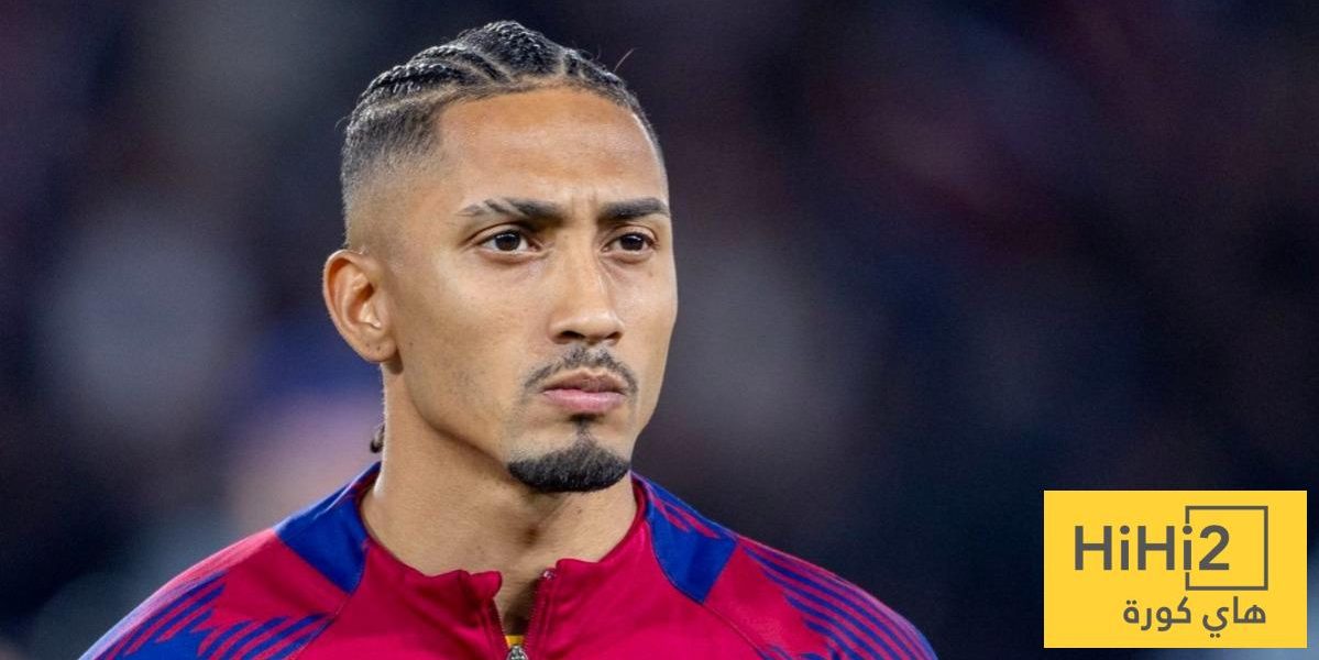 رافينيا يكشف سر تجديد عقده مع برشلونة