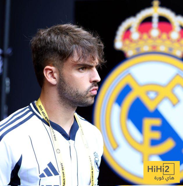 قلبي دفاع الريال أمام باتشوكا 8 قلبي دفاع الريال أمام باتشوكا 7