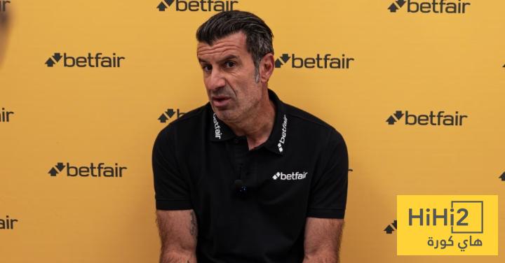 فيغو يرشح 3 لاعبين للفوز بالكرة الذهبية