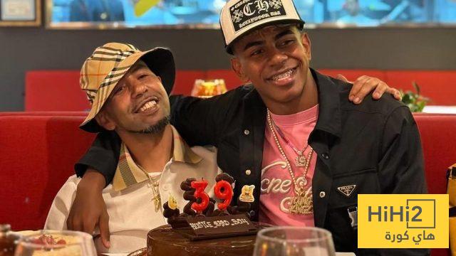 ثقة لا حدود لها.. والد لامين يامال يشعل حماس جماهير برشلونة ثقة لا حدود لها.. والد لامين يامال يشعل حماس جماهير برشلونة