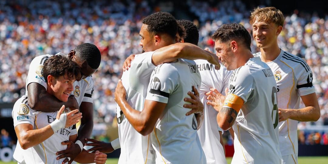 الرسم التكتيكي لتشكيلة ريال مدريد ضد باريس