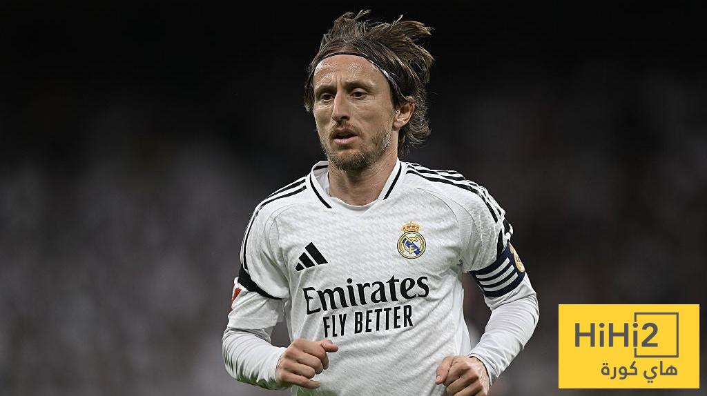 مودريتش إلى ميلان بعقد لموسم واحد