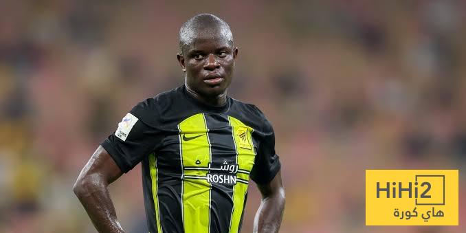 لاعب بورنموث يكشف سر تعلقه بـ نغولو كانتي